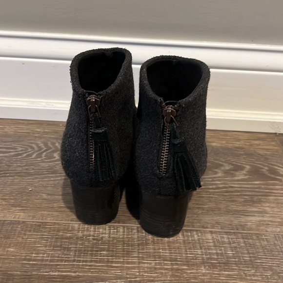 TOMS booties - Picture 3 of 7